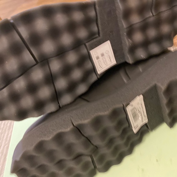 Off-White Sponge Rubber Rain Boots size 37 - Picture 9 of 12